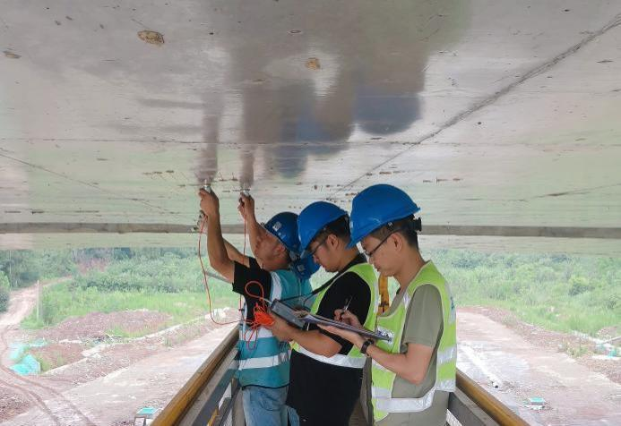 成都天府國際機(jī)場高速公路（機(jī)場南線） 交工驗(yàn)收檢測順利完成